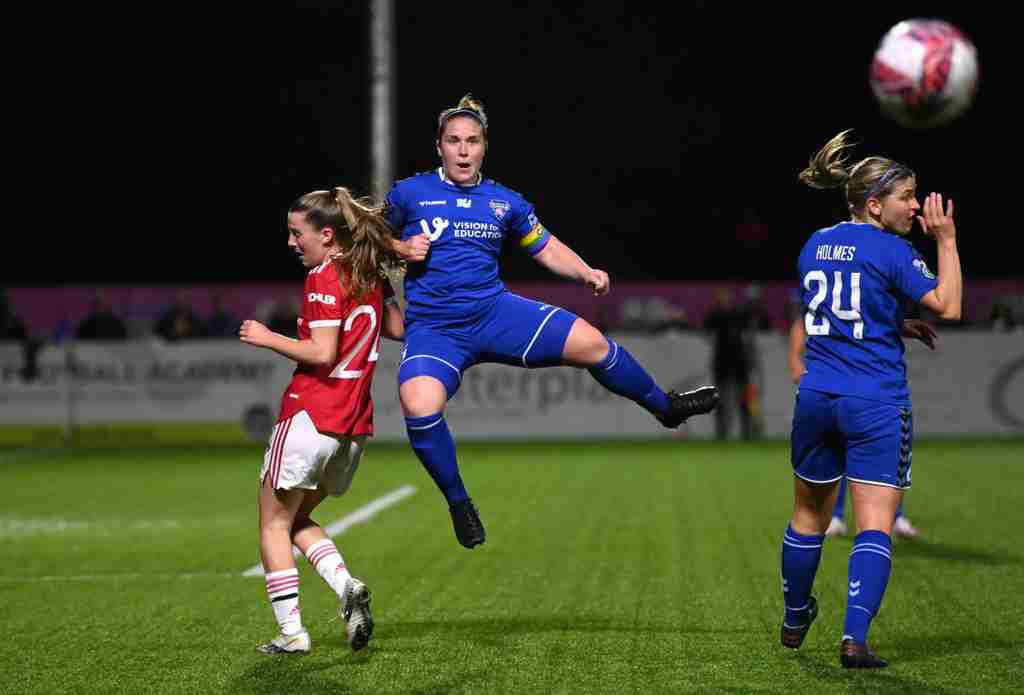 durham women vs manchester